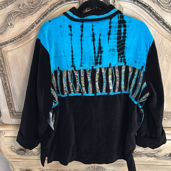 Velvet jacket - Picture 2 of 11